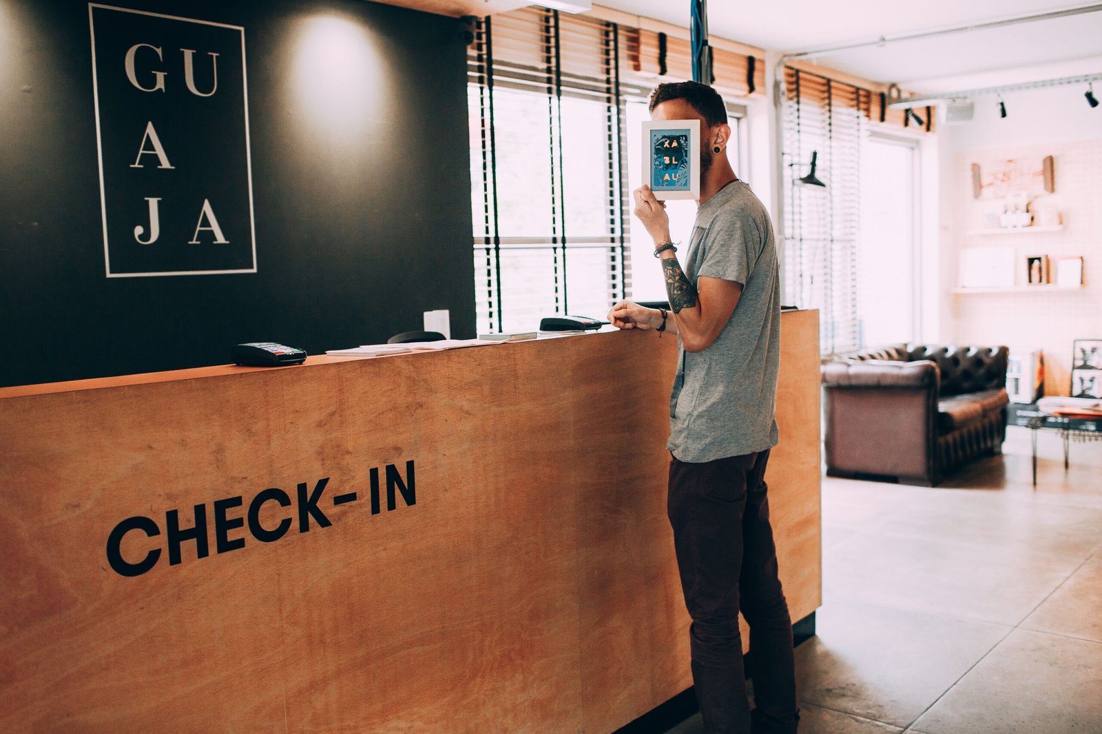 Why Nigerian Hotels Lose Bookings After Hours — And How to Stop It